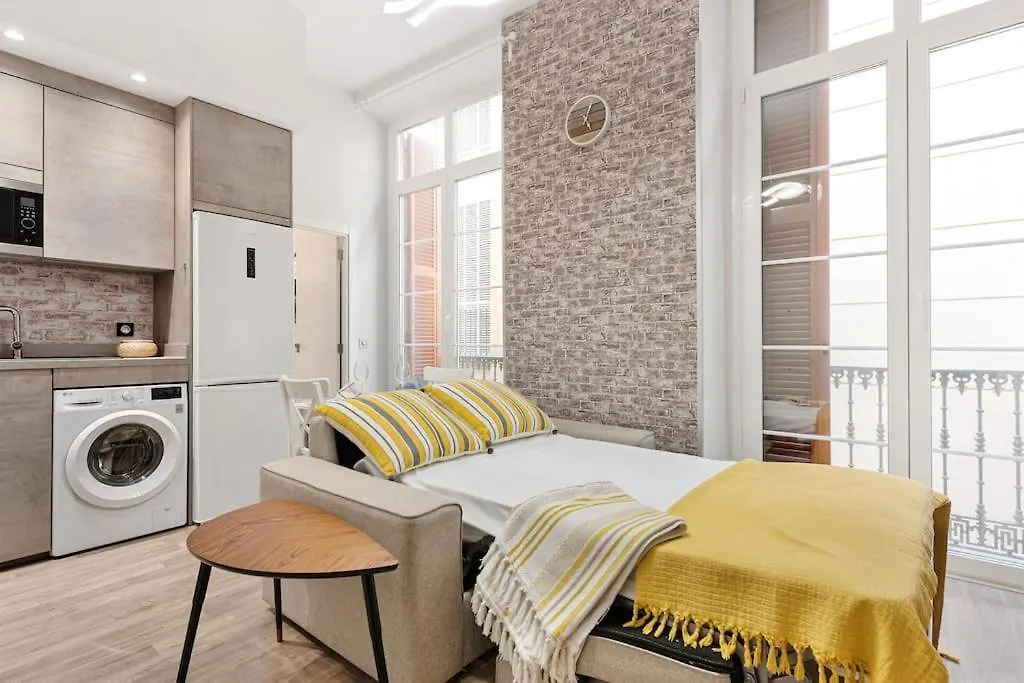 Pineapple Azucena 4 Apartment Malaga